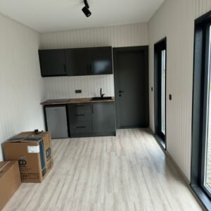 Módulo Habitable de 18 m² Aislado y Equipado