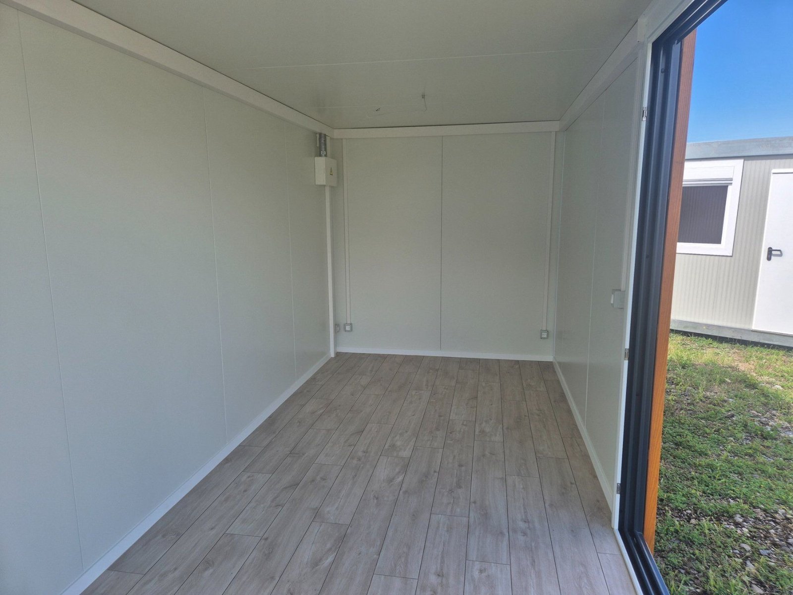 Pabellón Modular Acristalado de 15 m² Pabellón Modular Acristalado de 15 m²
